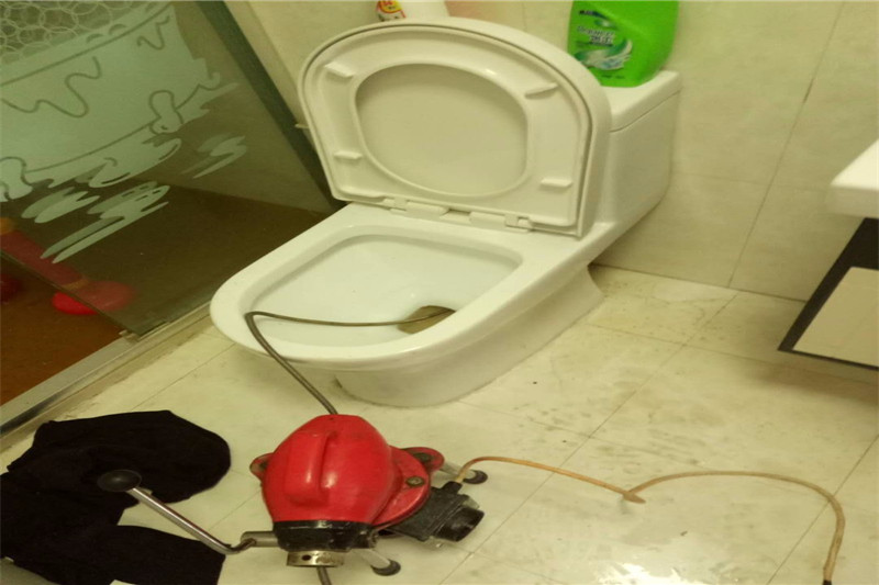 三台如何疏通马桶 疏通马桶多少钱