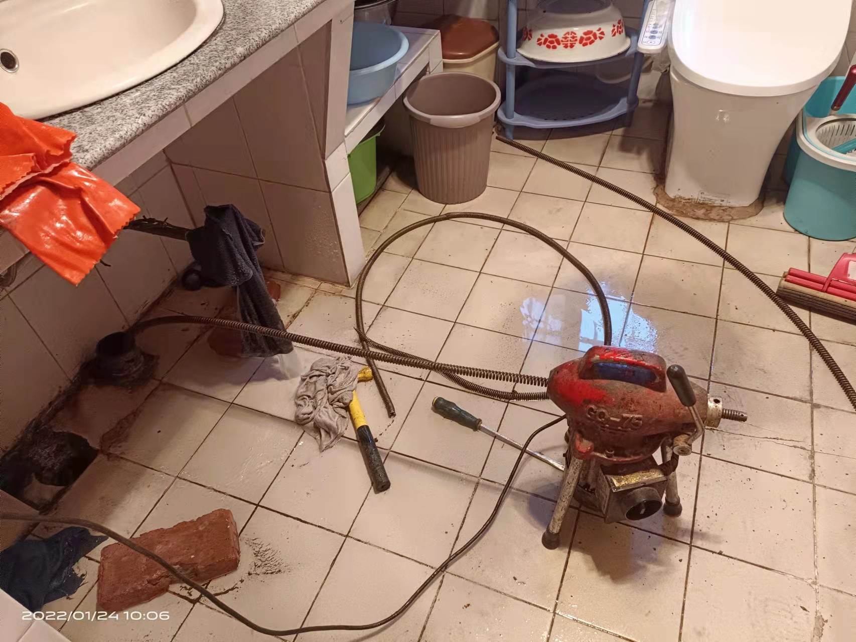 三台疏通厨房下水道，地漏疏通