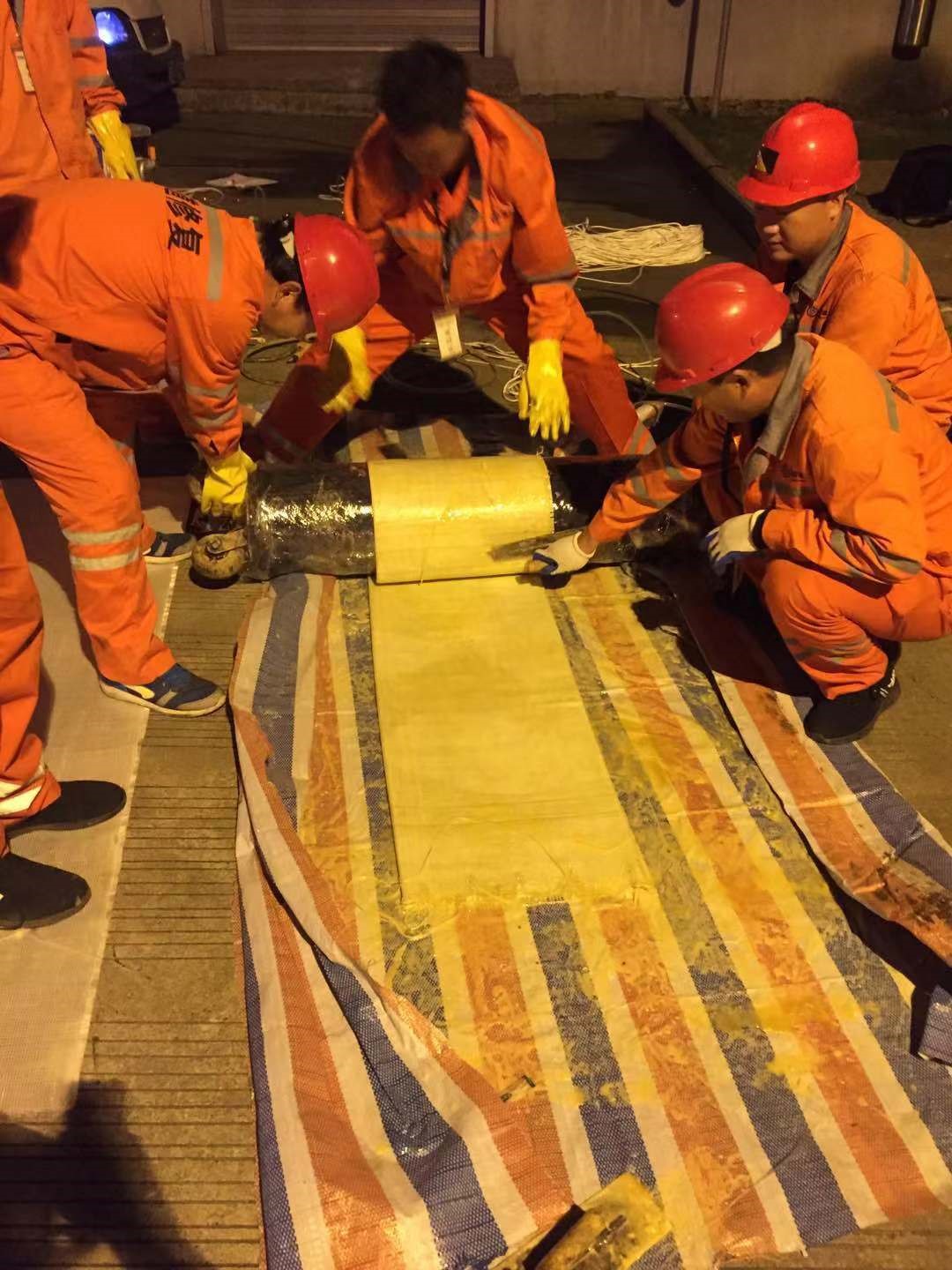 三台CIPP局部树脂固化法